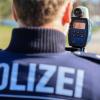 In Stötten am Auerberg ist ein Autofahrer in die Radarfalle getappt. Dabei stellten die Beamten mehrere Verstöße fest. 